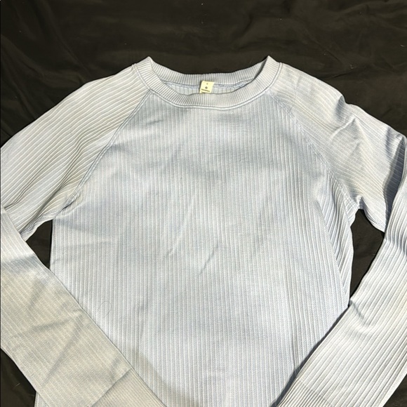 Lululemon Sweater - Picture 1 of 3